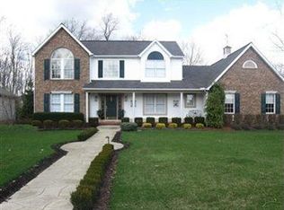 764 Saddlebrook Dr, Youngstown, OH 44512