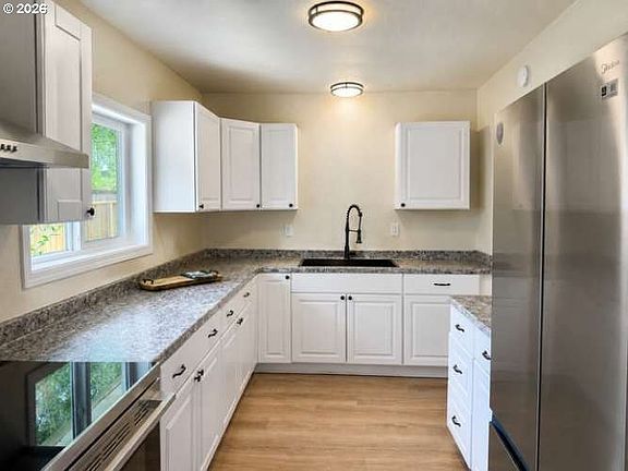 3rd image of 314 Del Norte Ln