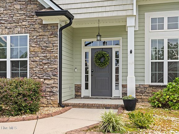 4th image of 456 Weyanoke Drive
