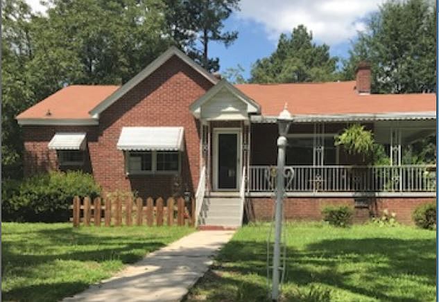 1st image of 202 Sloan Ave