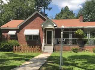 202 Sloan Ave, Greenwood, SC 29646