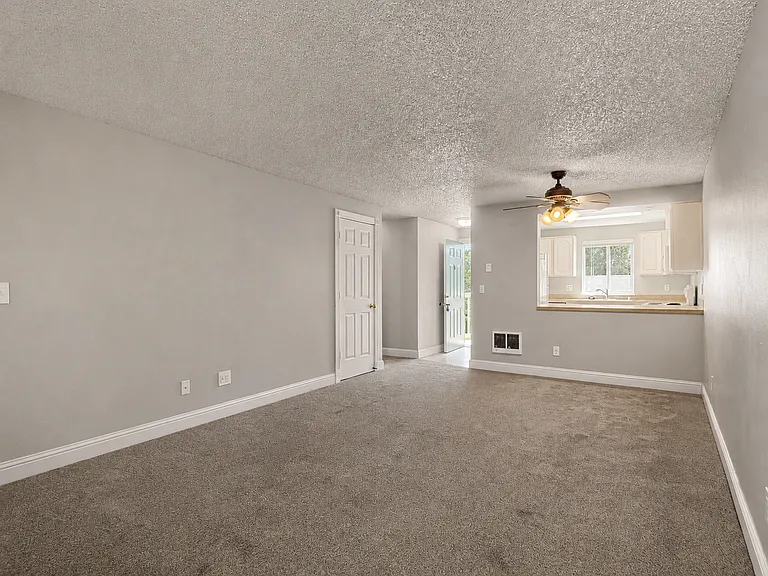 13216 NE Salmon Creek Ave #S2 — Photo 6