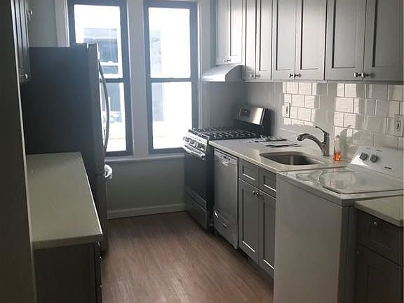 3rd image of 3404 Tibbett Ave APT 1