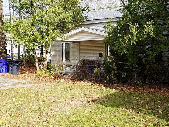 5th image of 61 Saratoga Ave
