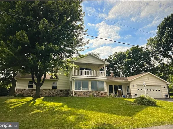 142 Eisenhower Rd, Palmyra, PA 17078