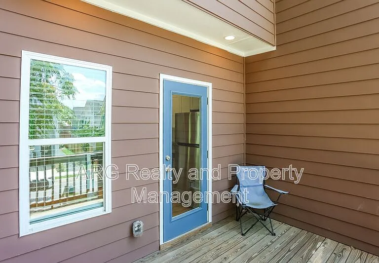 840 Smith St SW #A — Photo 29