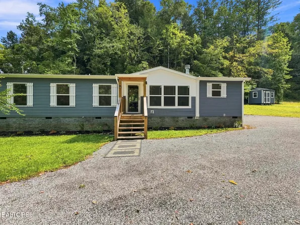 2327 Dripping Springs Rd, Seymour, TN 37865