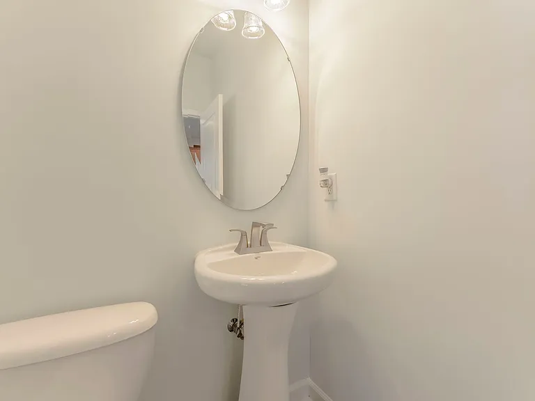 713 Samuel Cary Dr — Photo 14