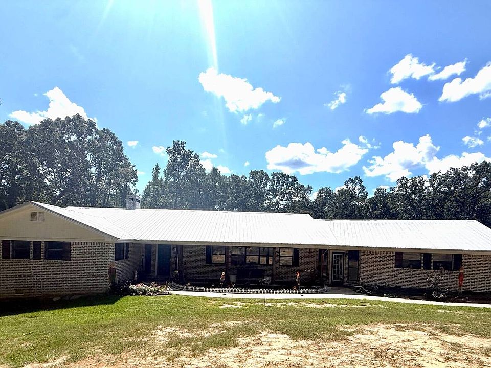 1st image of 711 Lynn Dr