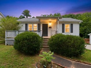 526 9th St, Clarksville, TN 37040