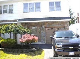 12 Tynan St, Staten Island, NY 10312