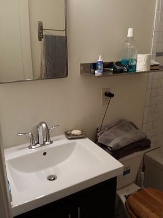 Bathroom sink