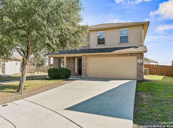 2nd image of 2742 Brighton Park