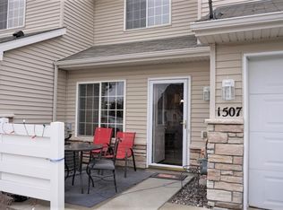 1507 Serenity Ln, Waconia, MN 55387