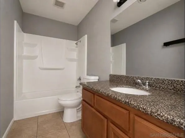 455 Ballantyne St Unit 21, El Cajon, CA 92020
