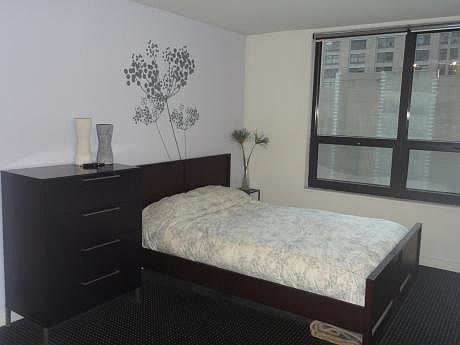 4th image of 401 E Ontario St APT 803P
