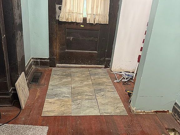 4th image of 1031 NE Glen Oak Ave