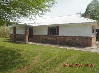 1194 Old Henderson Hwy, Henderson, LA 70517