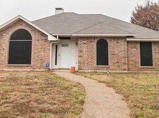 1507 Develon Dr, Mesquite, TX 75149