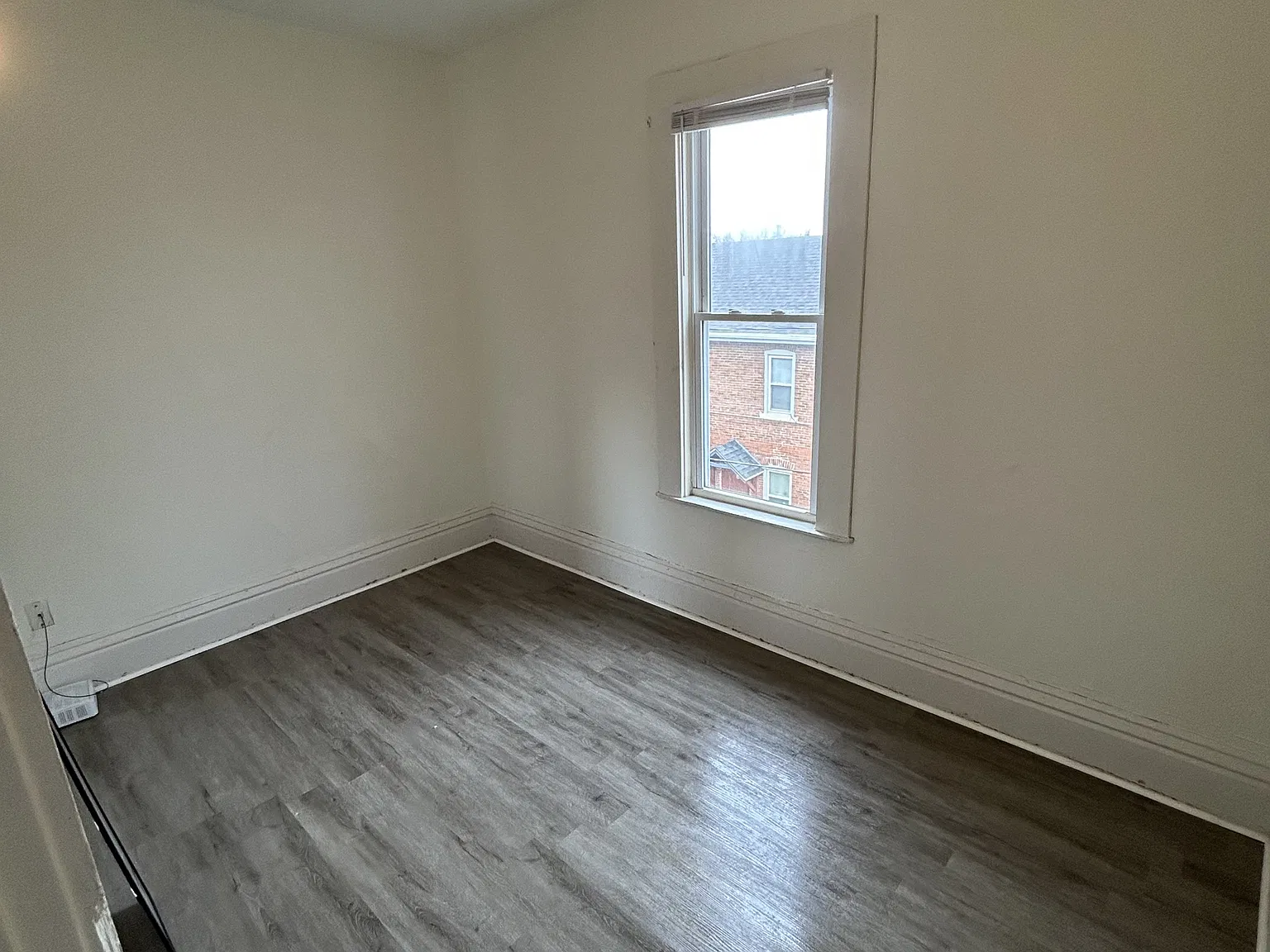 1080 Wilson - 1082 1/2 — Photo 1
