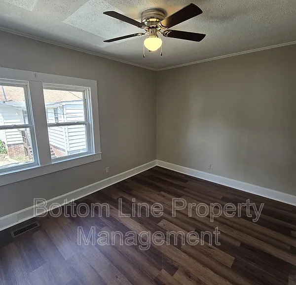 182 Cabarrus Ave E — Photo 9