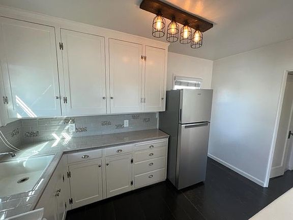 2nd image of 5083 Long Branch Ave