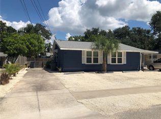 1825 Robinhood St, Sarasota, FL 34231