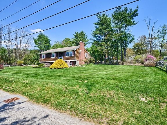 2nd image of 841 Dennison Dr