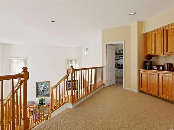 3rd image of 23594 Millstone Pl