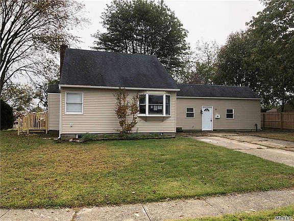 5th image of 29 Hayden Dr