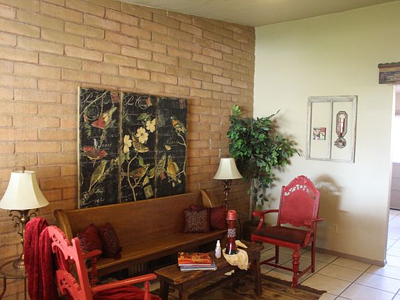 2nd image of 300 Montana Ave APT 10