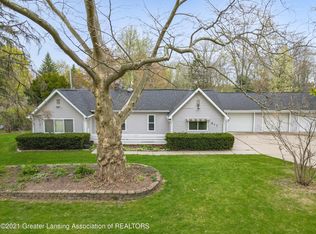 817 Ferley St, Lansing, MI 48911