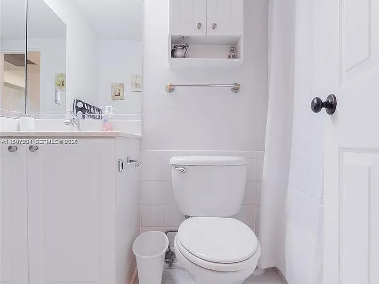 2501 S Ocean Dr #303 — Photo 15