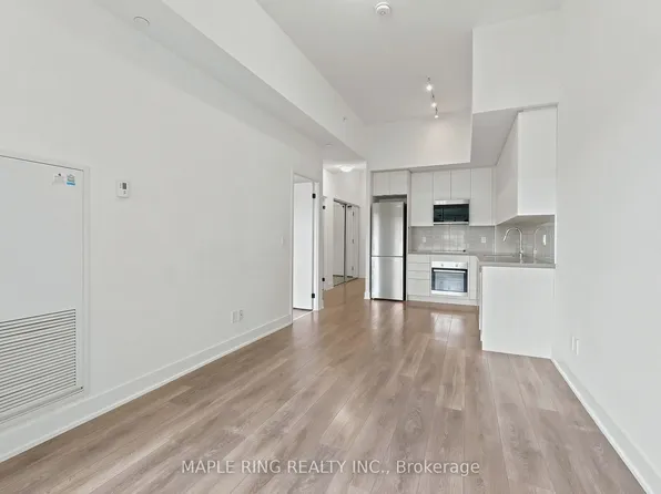2485 Taunton Rd #450, Oakville, ON L6H 0L3
