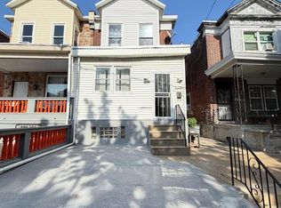 4725 Rosehill St, Philadelphia, PA 19120