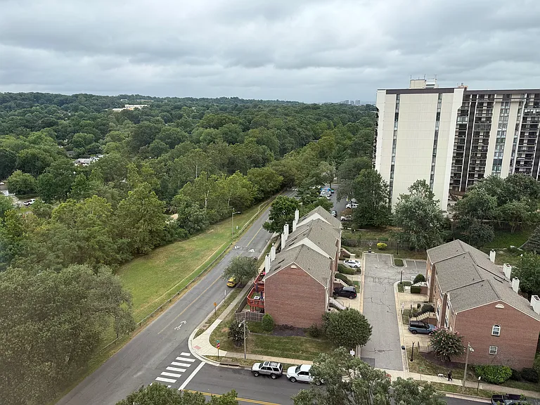 5340 Holmes Run Pkwy #1216 — Photo 17