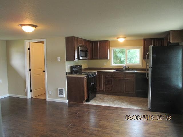 1st image of 11711 Vickery Ave E