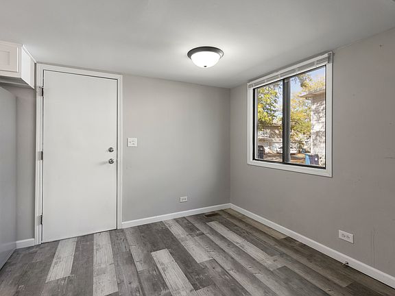 4th image of 1452 Bear Flag Dr #0