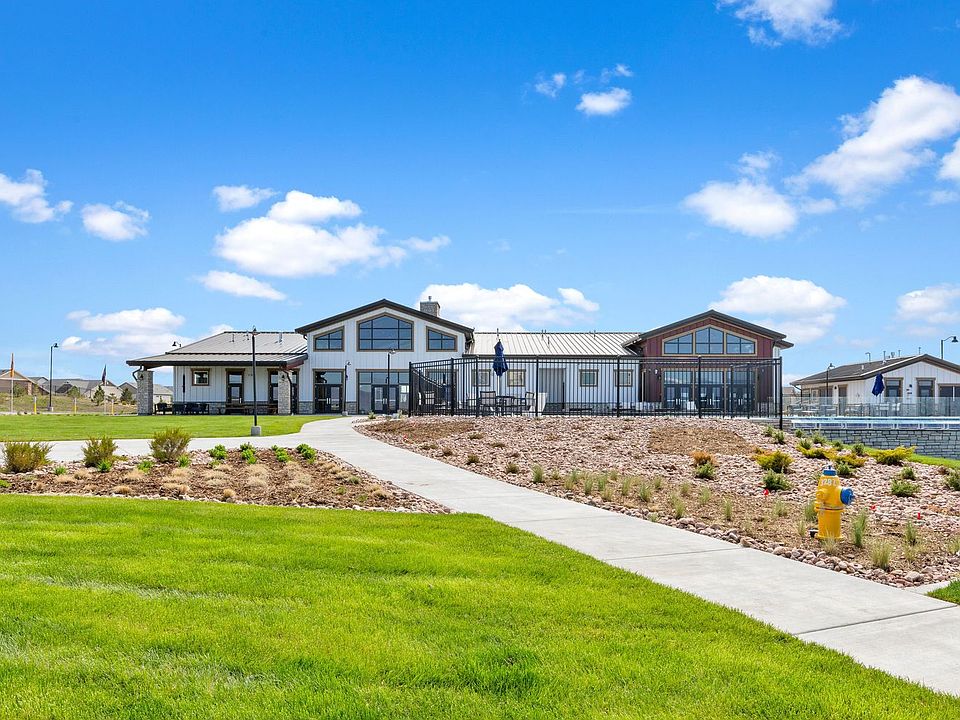 The Retreat in Banning Lewis Ranch by Oakwood Homes in Colorado Springs