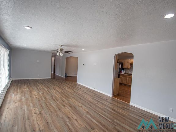 4th image of 1510 S Grandview Dr