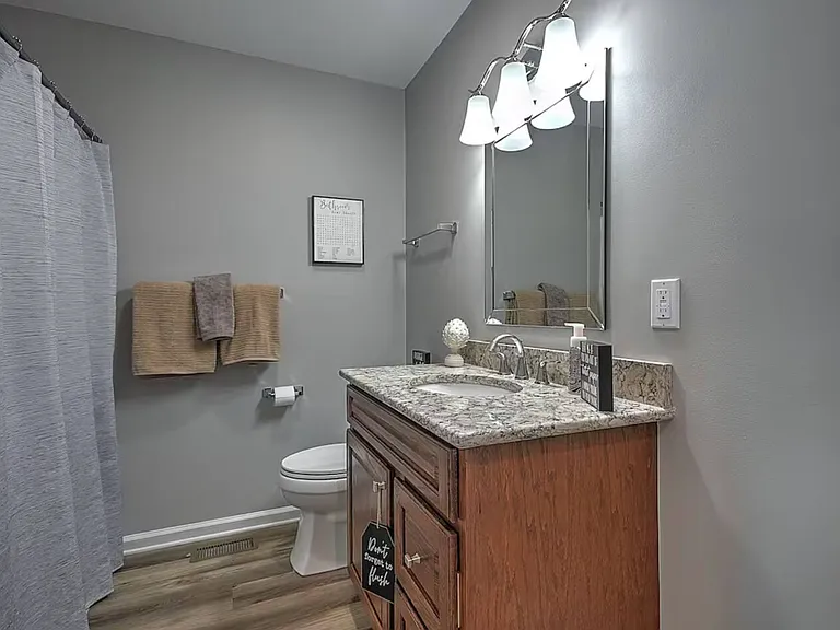 Lake Haven Dr — Photo 9