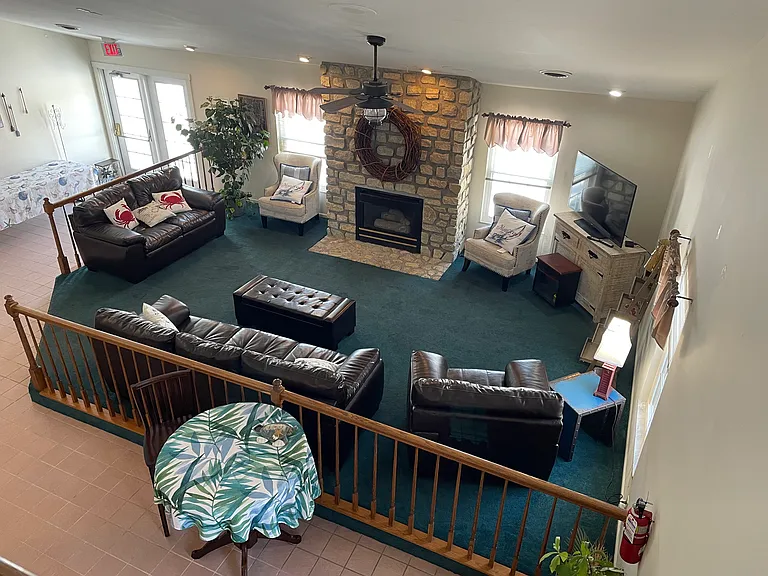 Lees Crossing Apartments — Photo 12