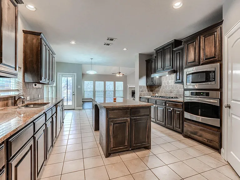 12605 Wolf Snare Dr — Photo 15
