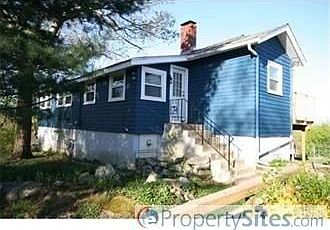 2nd image of 174 Westminster Rd