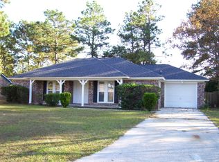 104 Longleaf Rd, Summerville, SC 29486