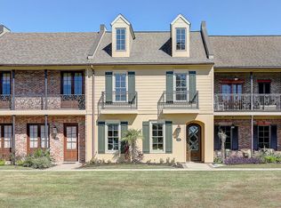 136 Brightwood Dr, Lafayette, LA 70508