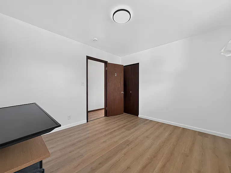 1705 E Granet Ave — Photo 27