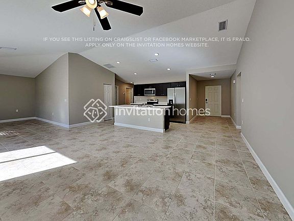 5th image of 200 Bali St SE