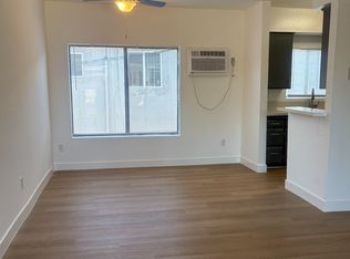 7004 Jordan Avenue, Canoga Park, CA 91303