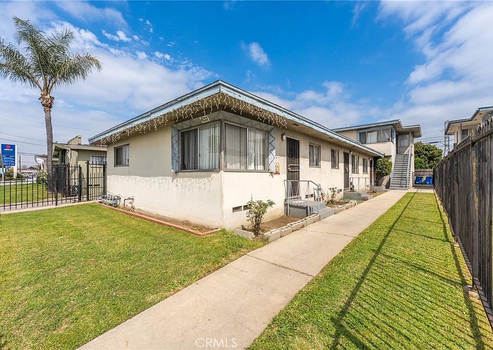 1st image of 637 W Century Blvd